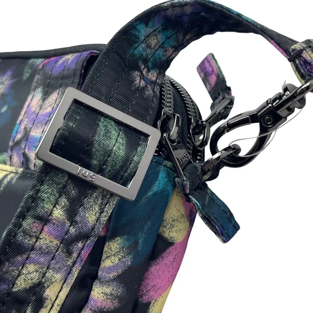 Lug Crossbody Bag NWOT Coupe Convertible‎ Quilted Bloom Black Floral Small